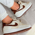 Tênis AIR FORCE OFF/CASTANHO | Premium